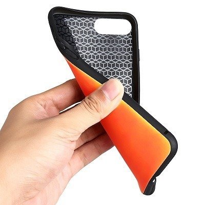 Optimal thermal sensor protection phone case for iPhone X