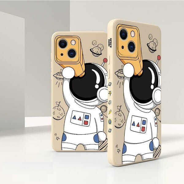 Khaki Spaceman Astronaut iPhone 13 Pro Max Case