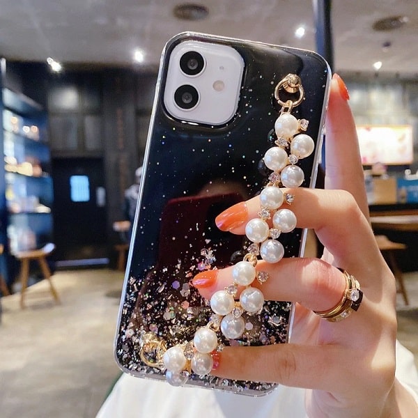 glitter iPhone case with pearl bracelet