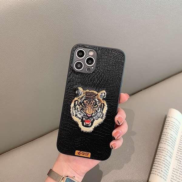 Embroidery Tiger Head Black Phone Case