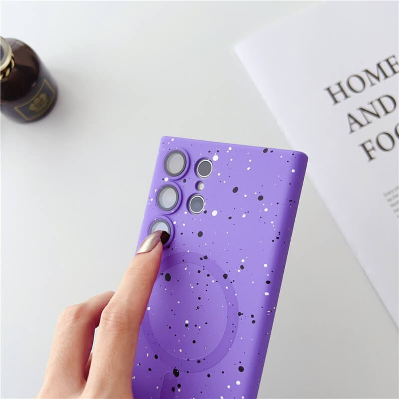 Starry Hollow Magnetic Wireless Charging Phone Case (2)