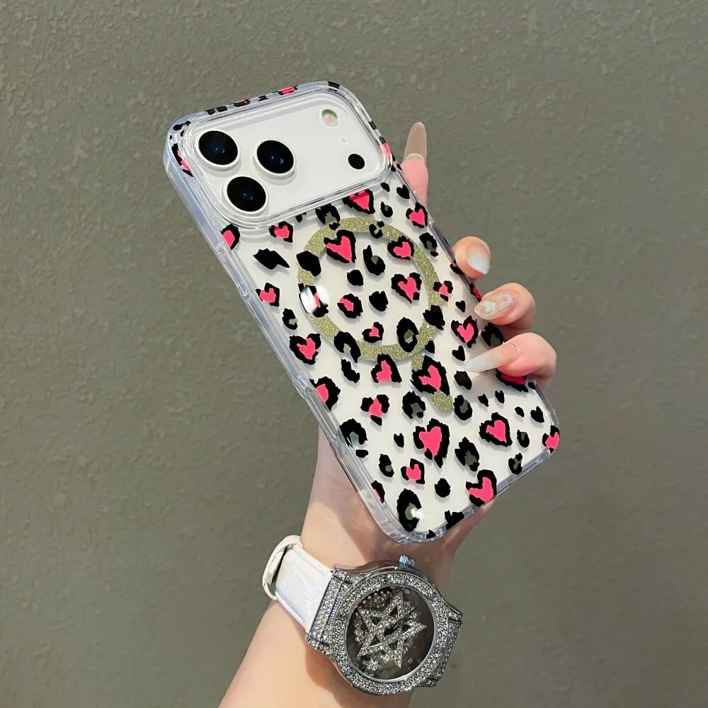Clear Leopard Heart MagSafe iPhone Case (4) Clear Leopard Heart MagSafe iPhone Case (4)