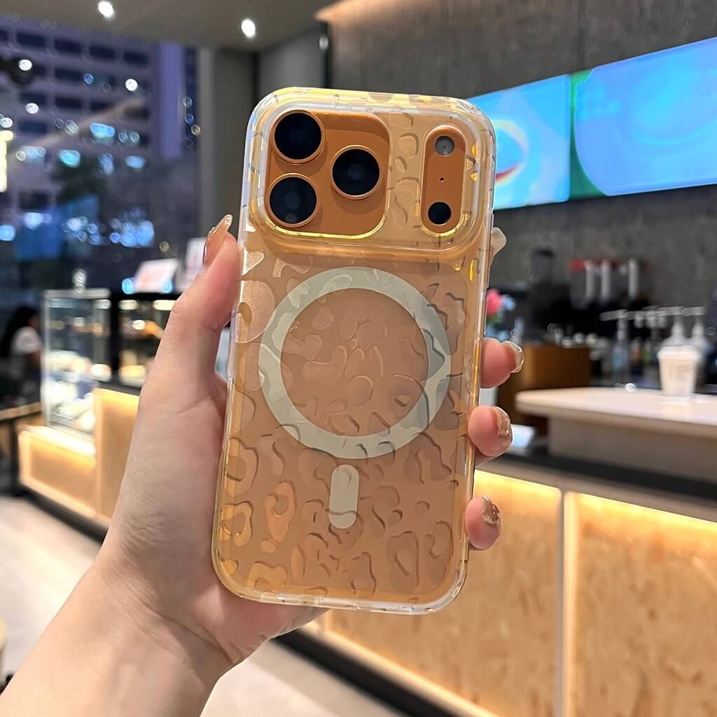 Illusory Amber Leopard Magnetic Clear iPhone Case (1) Illusory Amber Leopard Magnetic Clear iPhone Case (1)