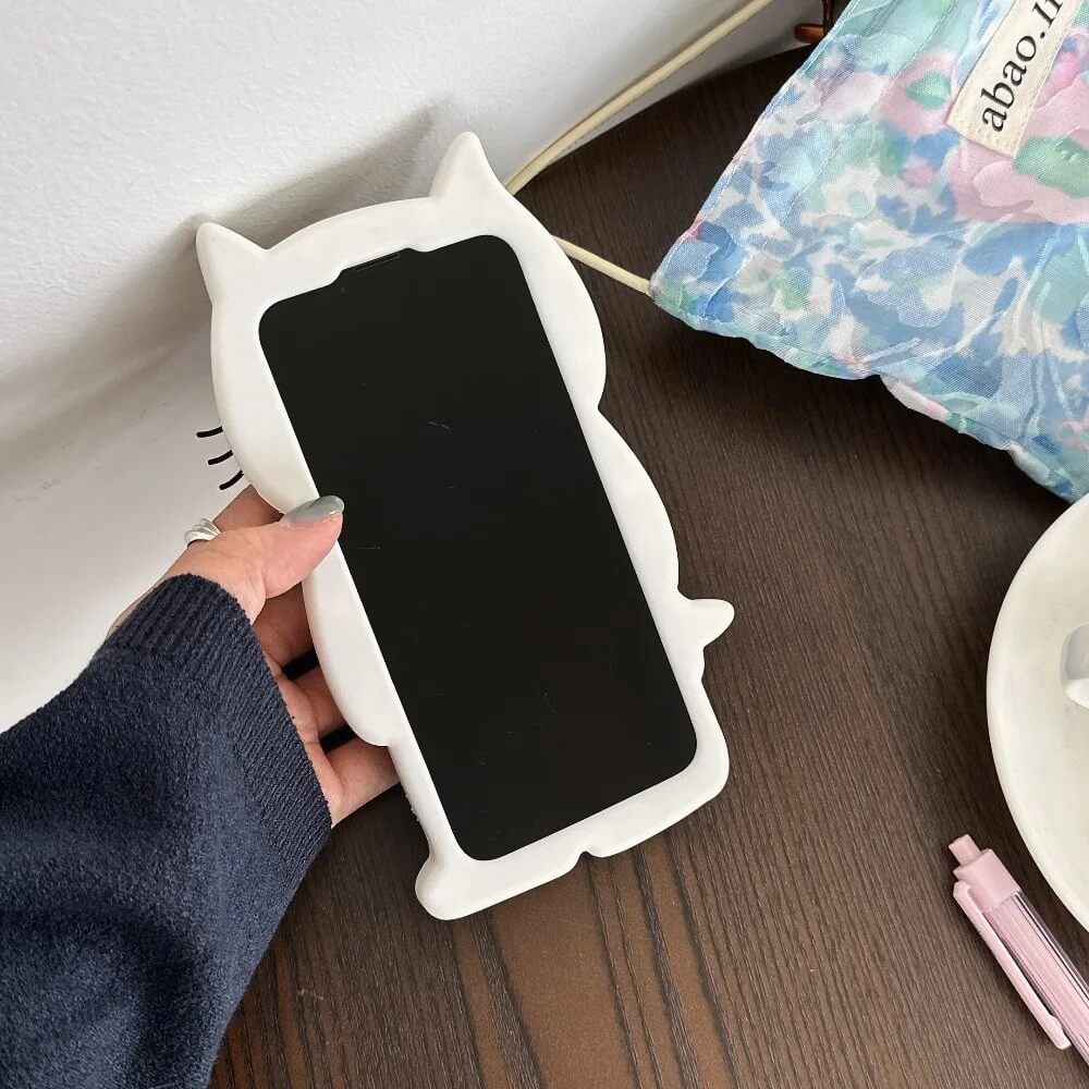 3D White Cat Shaped iPhone Case 3D White Cat Shaped iPhone Case