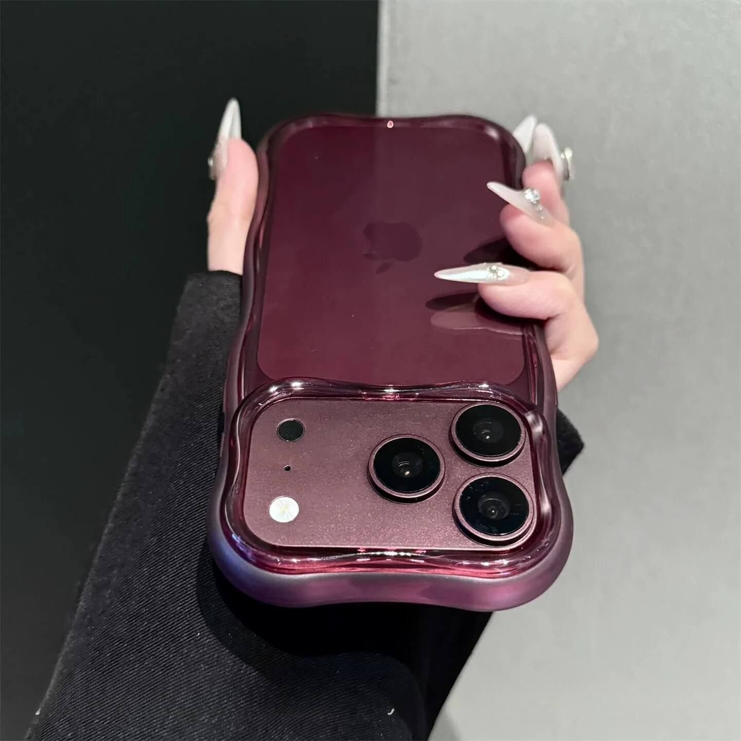Candy Color Wavy Edge Translucent Phone Case Candy Color Wavy Edge Translucent Phone Case